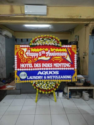 Papan Bunga di Banaran Tugu